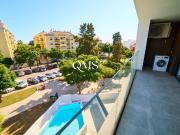 Apartamento T2 Moderno com Garagem & Piscina no Coração...