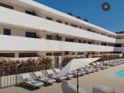 Apartamento T2 Moderno com piscina e Garagem em Cabanas...