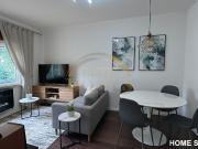 Apartamento T2 Moderno e Remodelado no Centro de...