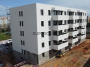 Apartamento T2 Moderno em Construção com Piscina em Portimão