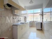 Apartamento T2 p/ ARRENDAR Moscavide Boas reas Muita Luz 3.
