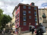 Apartamento T1+1 na Calçada do Menino Deus, Lisboa
