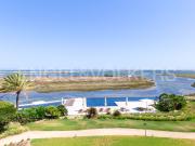 Apartamento T2 na Fuseta com vista ria, piscina e terraço