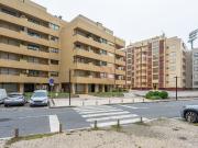 Apartamento T2, na Póvoa de Varzim, 2.ª linha de mar, a...