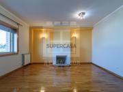 Apartamento T2 na Praia de Brito, S. Félix da Marinha