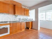 Apartamento T2 no B. Sta. Eugénia