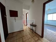 Apartamento T2 no centro da Cruz de Pau