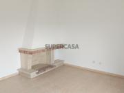 Apartamento T2 no centro da vila de Monte Real