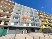Apartamento T2 no centro de Armação de Pera a um passo...