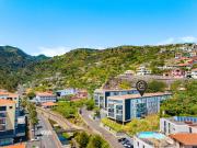 Apartamento T2 no Centro de Santa Cruz com Vista Mar e...