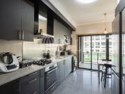 Apartamento T2 no condomínio Villa Restelo, em Lisboa...