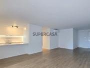 Apartamento T2 no Empreendimento Atrium Faro, Algarve