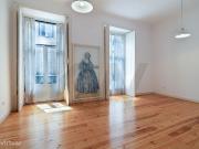 Apartamento T2 no icnico e prestigiado bairro de Baixa...