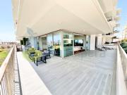 Apartamento T2 no Luxuoso condomínio Bay Line em Armação...