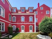 Apartamento T2, no Palcio Schindler, para arrendamento