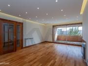 Apartamento T2 no prestigiado Condomnio do Parque com...
