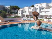Apartamento T2 no R/chão com Piscina Comum e Vista para...