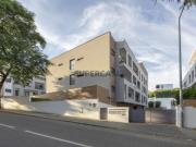Apartamento T2 no último andar em Santa Clara