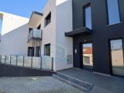 Apartamento T2 novo com dois lugares de estacionamento...