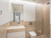 Apartamento T2 novo, com jardim privativo e piscina em Belém