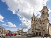 Apartamento T2 novo com logradouro na Rua de S. Bentinho...