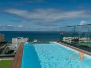 Apartamento T2 Novo com piscina privada e vista mar na...