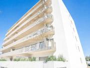 Apartamento T2 Novo, com Varanda e Lugar de Garagem,...