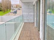 Apartamento T2 Novo com varanda, estacionamento, arrumo...