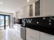 Apartamento T2 Novo de Luxo nas Gambelas – Garagem, Barbecue