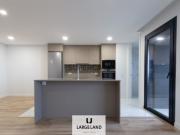 Apartamento T2 Novo num Condomínio Fechado em Santa...