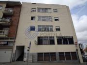 Apartamento T2, num 1º andar, no centro de Macedo de...