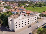 Apartamento T2 Ótima oportunidade p/Habitação ou...