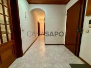 Apartamento T2 para alugar em Almada