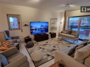 Apartamento T2 para alugar em Almada