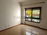 Apartamento T2 para alugar na Amadora