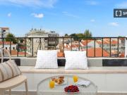 Apartamento T2 para arrendamento em Almada, Lisboa