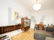 Apartamento T2 para arrendamento em Campo de Ourique