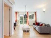 Apartamento T2 para arrendamento em Santo Amaro de Oeiras