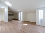 Apartamento T2 para arrendamento, sem móveis em Campolide