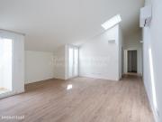 Apartamento T2 para arrendamento, sem mveis em Campolide