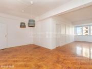 Apartamento T2 para arrendamento sem mveis no Restelo,...