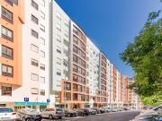 Apartamento T2 para arrendar em Almada