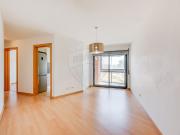 Apartamento T2 para arrendar em Amadora