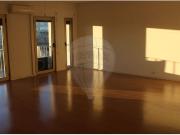 Apartamento T2 para arrendar em Av. Forças Armadas
