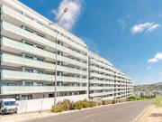 Apartamento T2 para arrendar em Loures