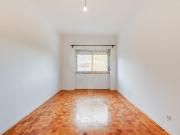 Apartamento T2 para arrendar em Sintra