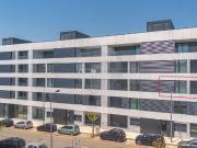Apartamento T2 para arrendar em Vale das Flores