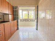 Apartamento T2, para venda em Oeiras com arrecadação e...