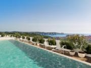 Apartamento T2 penthouse garagem em Miraflores Lisboa