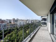 Apartamento T2 penthouse Miraflores Algs Lisboa